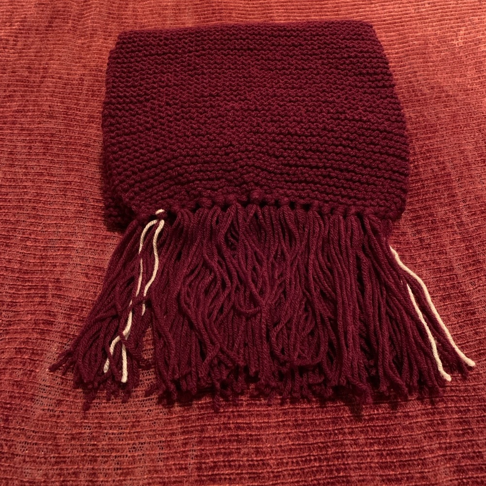 Knit Burgundy Long & Wide Winter Scarf (NWOT)